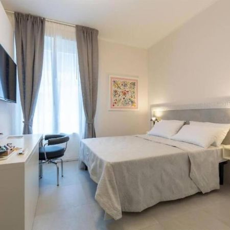 Stylish Four Bedrooms Apartment - Florence Center Florença Exterior foto